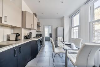 Amazing One Bed Flat Wimbledon - 6