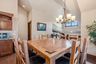 Spacious Ski Townhome with Game Room Fun - 2