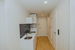 Scenic Sea View Aparthotel in Orbi City Residential Complex - 6