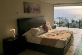 Apartment in Grand Venetian Beachfront, Las Glorias Puerto Vallarta - Puerto Vallarta - 0