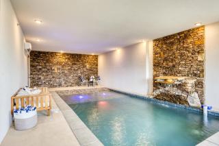 Duval by AvantStay 10min to DT Pigeon Forge w Indoor Pool Hot Tub Amazing Views - Pigeon Forge - 9