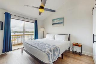 Commodore's Landing 237 - 3