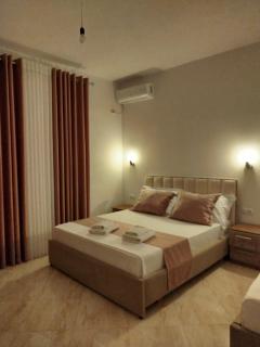 Apartments Tini Ksamil - 1