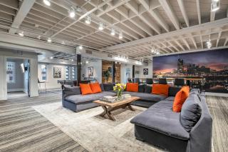Skyline Suite with Penthouse & Rooftop Deck 6BR by Maddox Hotel - Nashville - 9