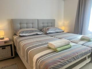 Pupi Studio Apartment Trogir - Trogir - 9
