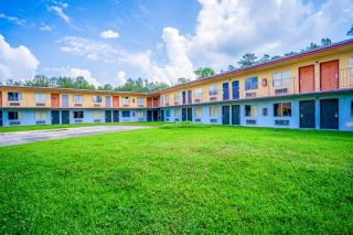 Economy Inn By OYO Livingston TX Hwy 59 - 0
