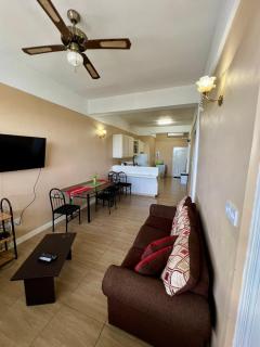 Lovely and cozy 2 bedroom apt with oceanic view - Roger - 2