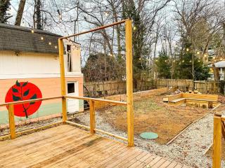 Lighthouse Cottage - Family Friendly Kids and Pets - New Buffalo - 2