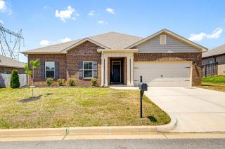 5 Mi to The Square Athens Home with Pool Access! - Athens - 8