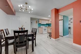 Penthouse with Epic Strip Views - 2Bd & 2Ba - NO RESORT FEES! - Las Vegas - 3