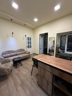 Green Apartment - Itʼkhvisi - 8
