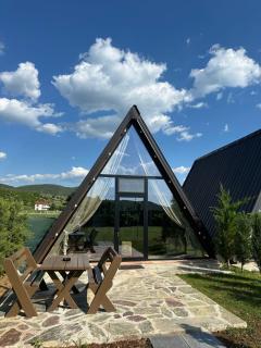 Rent Cabin Miri - Shkodër - 0