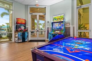 260 Luxury and Comfort 5 BD townhome at Resort - 6