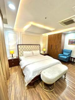 Gold Crest Swiss Hotel Apartments - Lahore - 3