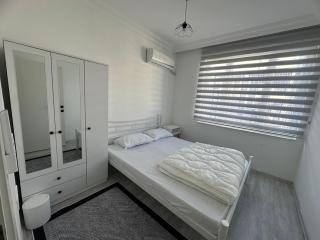 Central apartment suitable for large families, 20 minutes to the beach - Antalya - 2