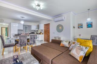 St Julian's Suite - 6