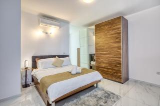 St Julian's Suite - 3