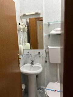 Hotel Belvedere Casa - Kraljevo - 8