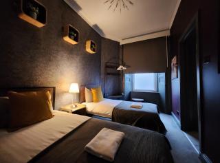 Frederick Douglass - Rooms In The City - Edinburgh - 6