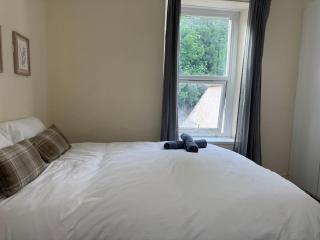 Devon Place - Newport - 2