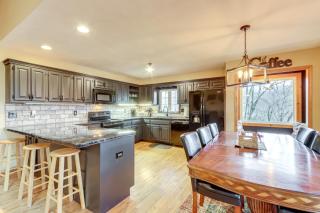 Marble Vacation Rental with Hot Tub and Fire Pit - Marble - 9