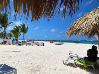 Fantástico Lugar en el Centro de los Corales RD - Punta Cana - 6