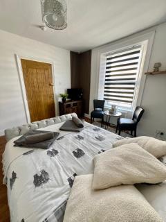 Seaham Apartment GO69OOD Ltd - - 8