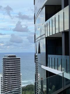 The Star 2Bedroom Apt - Lv 43 with Panoramic View - 6