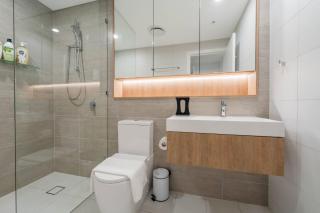 The Star 2Bedroom Apt - Lv 43 with Panoramic View - 4