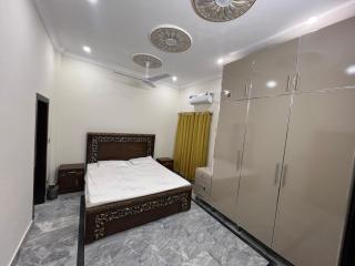 Room 2 in B3 Residence Flat 3 - - 4