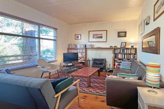 Classic Aussie Beach House - Apollo Bay - 8