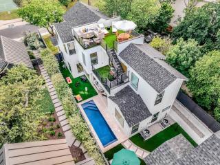 Luxury Mansion Breathtaking Skyline & Pool - Austin - 0