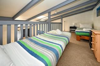 Beachfront 1BR and Loft Bliss Surf Cafe Escape - 6