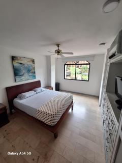 Suite House by Manuel Castillo - 0