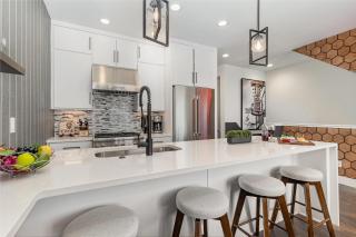 Groovy -Rooftop Patio w/ Hot Tub -Mins to Broadway - Nashville - 2