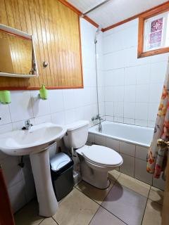 Cabaña Familiar- Hostal Paradise Blue - Osorno - 4