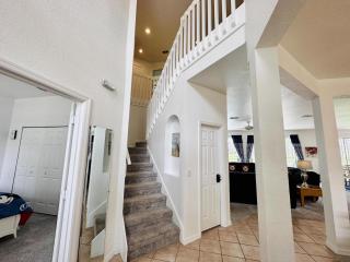 6 Bed Pool Home On Golf Community 208 - 2