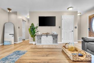 Four Bed Home with Pool Game Room Bar Near Beach - 4