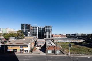 Central 2-Bedroom Apt with Parking in North Melbourne - Melbourne - 3
