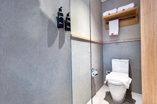 HARRIS Hotel and Conventions Denpasar Bali - 1