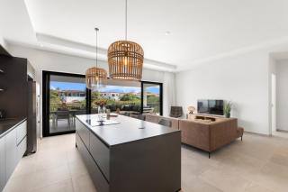 Luxe Penthouse the Breeze at Blue Bay Resort - Dorp Sint Michiel - 9