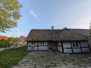Charming half-timbered house near Fermen & Puttgarden & Lalandia - Holeby - 4