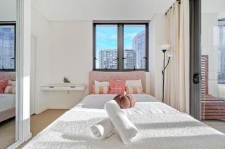 Waterfront 3BR Escape Walk to Marina & Cafes - Sidney - 3