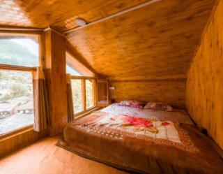 The Hamlet Stay - 7