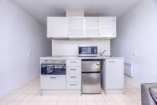 Modern &Convenient Stay in the Heart of Auckland - Auckland - 8