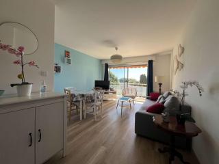Appartement T3 moderne avec terrasse et vue mer - Le Lavandou - FR-1-308-208 - Le Lavandou - 0