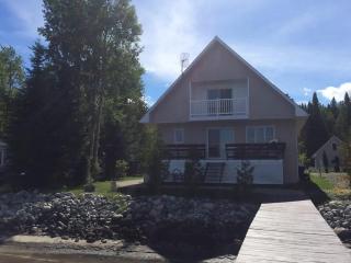 Beautiful cottage on Lake Abitibi - - 0