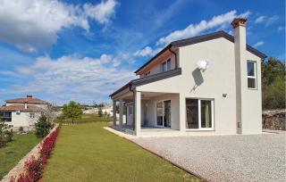 Cozy Home In Labin With Wifi - 9