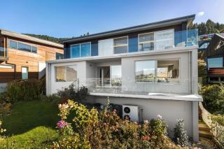 Amazing Lake View House with Floor Heating - Queenstown - 7
