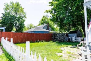 NEW - Mins to Concord - Nashua - Fenced Backyard - 5